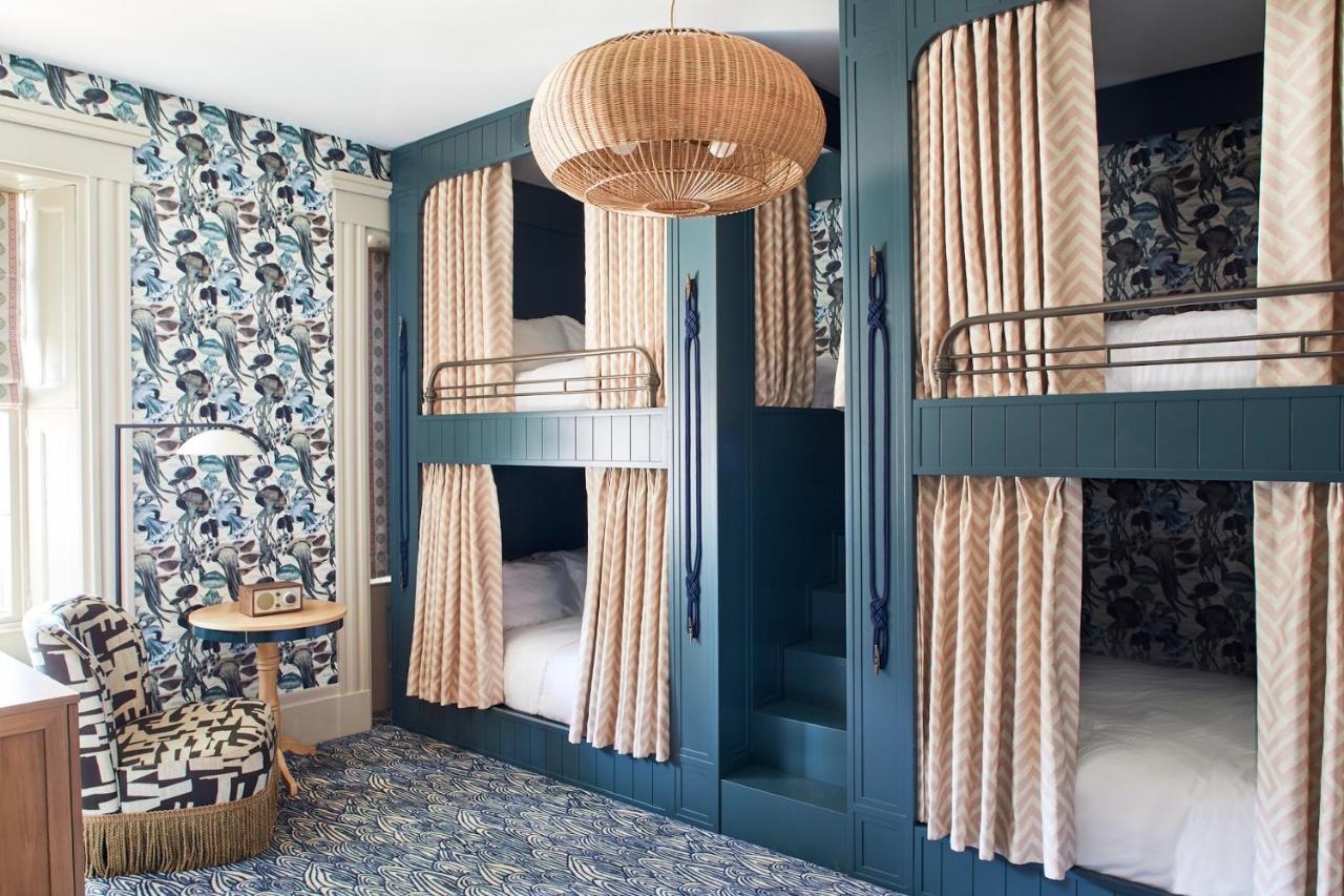 Faraway Nantucket Hotel Bagian luar foto