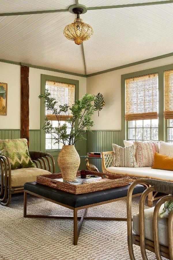 Faraway Nantucket Hotel Bagian luar foto