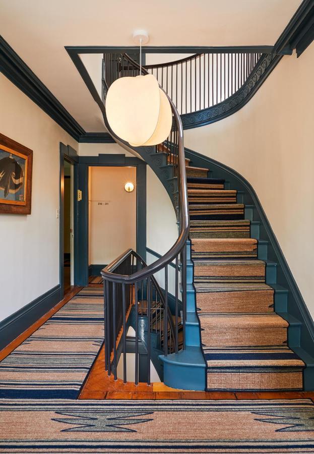 Faraway Nantucket Hotel Bagian luar foto