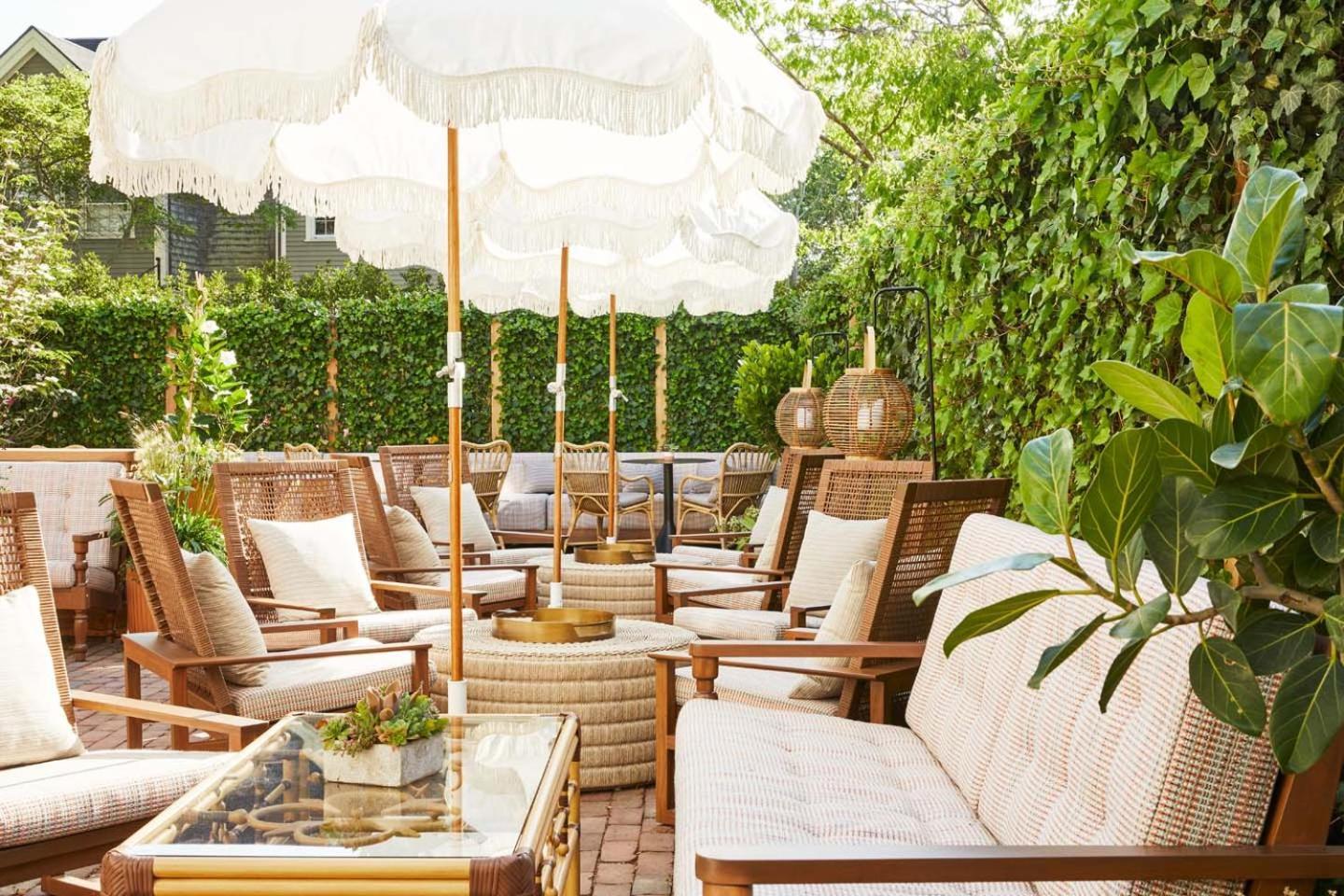 Faraway Nantucket Hotel Bagian luar foto
